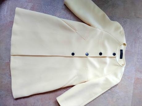 Žlutý kabatek, zara,s