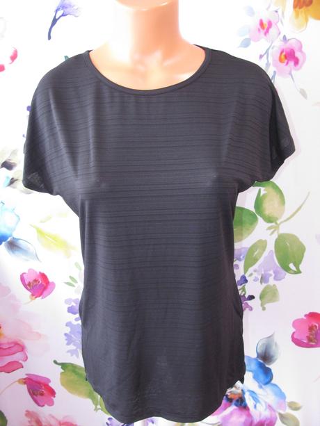 Funkční sportovní černé tričko dámské, s