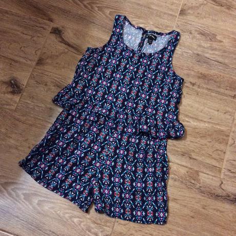 Lehoučký letní overal s kapsami, 116