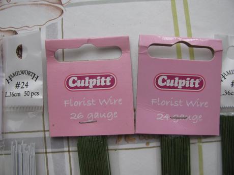 Cukrářské potřeby-květinové drátky a pestíky,