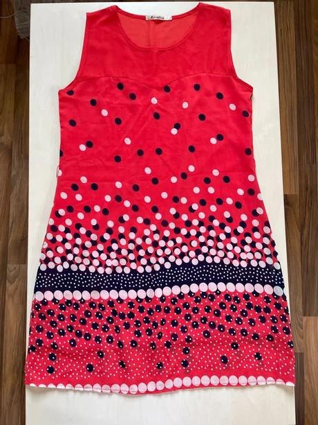 Nové puntík červené šaty, vel s/m, resalsa, s