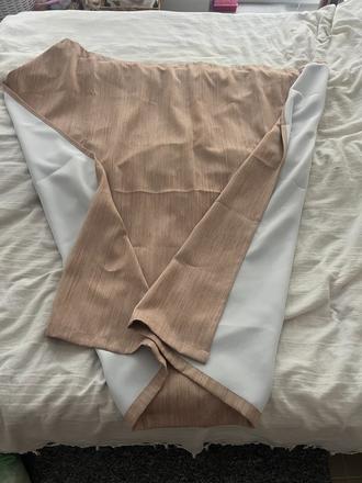 Zatemňovací/black out závěs na dveře šitý na míru, 