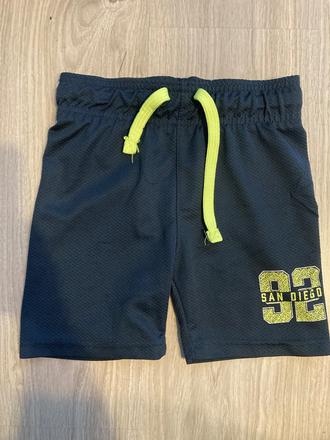 Sportovní kraťasy, dopodopo,98