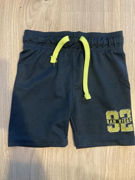 Sportovní kraťasy, dopodopo,98