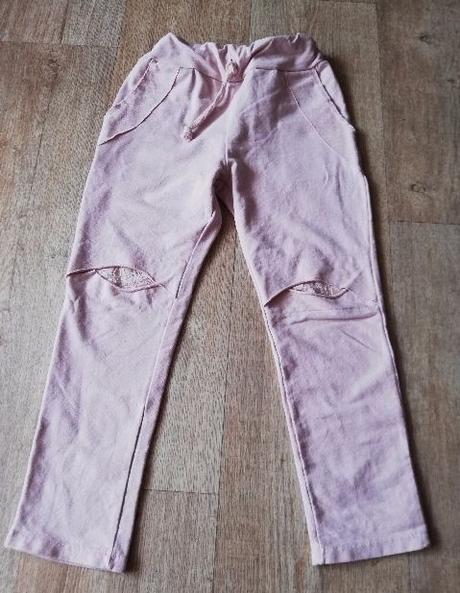 Tepláky s krajkou vel.128, 128