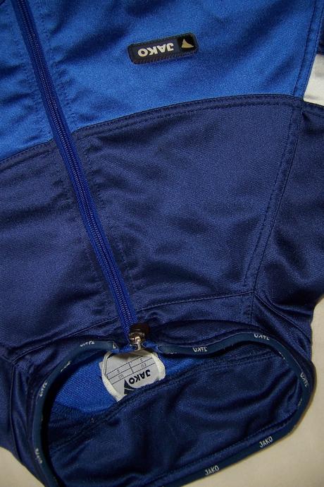 Bunda značka jako, s