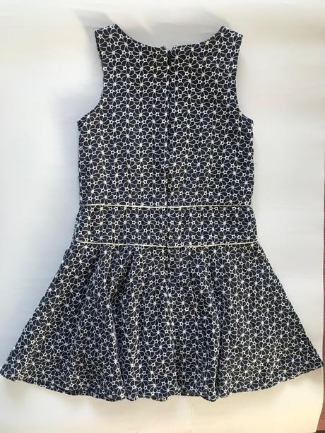 Šaty s vyšívanými kvítky, next,122