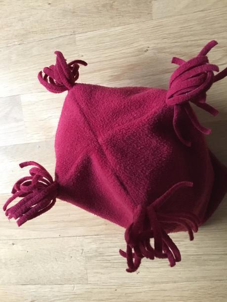 Flisova čepice se zapinanim, gap,98