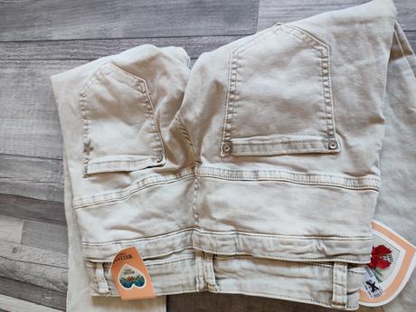 Kalhoty nové , velikost s, s