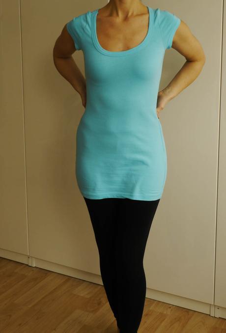 Dlouhe tyrkysove triko vel. 32-34, 34