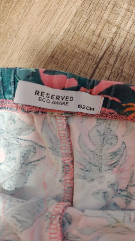 Legíny vel. 152, reserved,152