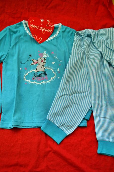 Pyžamo bavlněné,na 4-5 let, 110 / 116 / 122