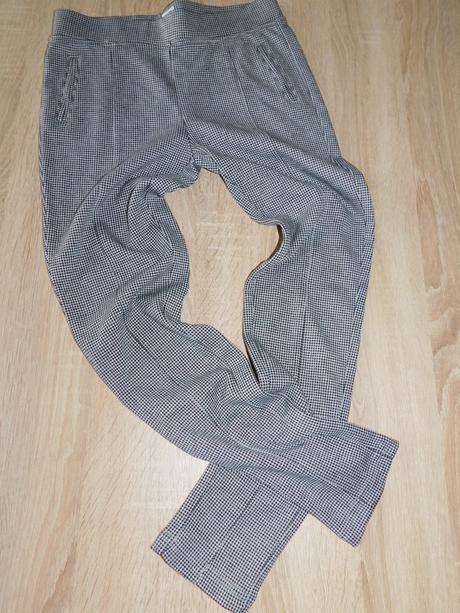 Dívčí pružné úzké kalhoty, st. bernard,140