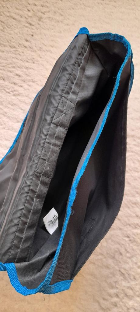 Nintendo pokémon brašna 38cm,