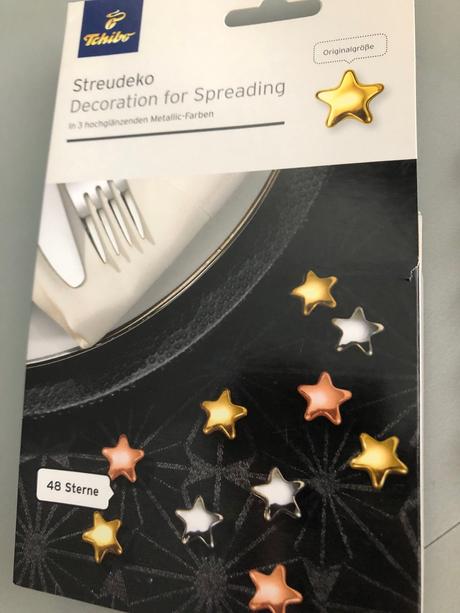 48 ks konfety hvězdy zlatá stříbrná dekorace metal, 