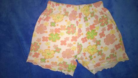 11 x kraťasy / šortky, vel odpovídá 86/92, 20kč/ks, 86
