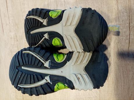 Sandály neverest vel. 26, 26