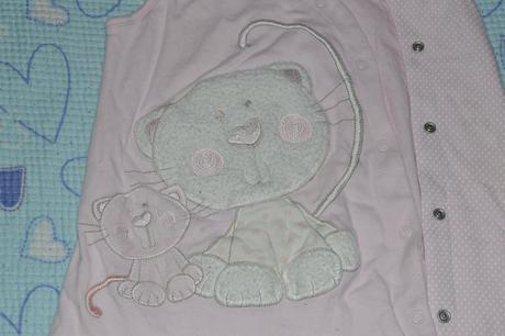 Růžový spací pytel s aplikací kočiček, baby