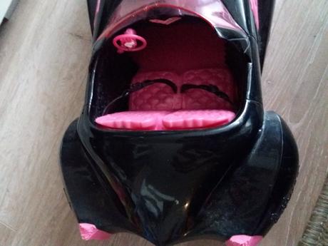 Monster high panenky a auto, 