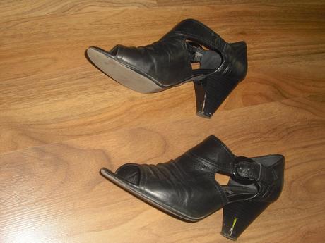 Dámské kožené sandály, 38