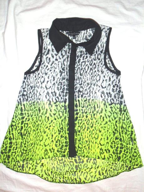 Nádherný top se zvířecím motivem, 134