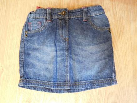 Riflová sukně, 122