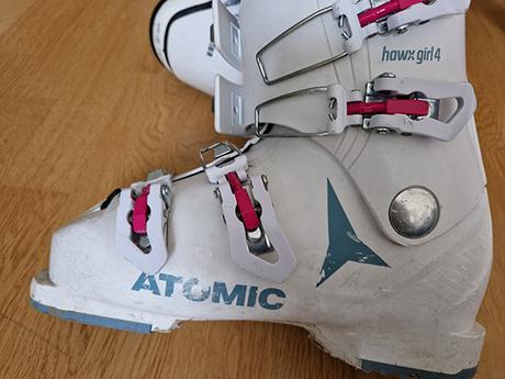 Přeskáče dívčí, atomic,37