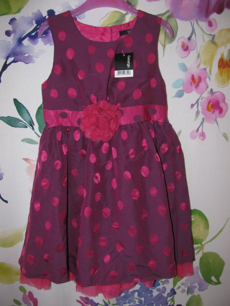 Krásné společenské dívčí šaty, george,116