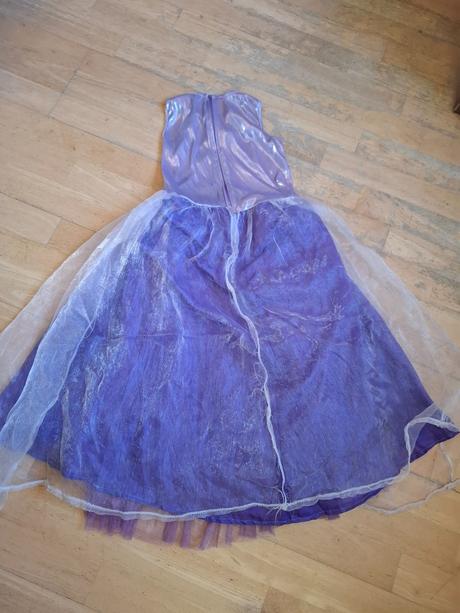 Princeznovské šaty vel 128/134, 128