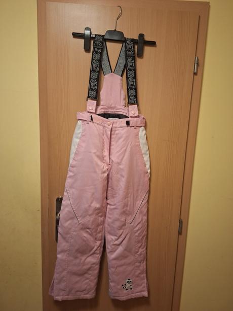 Dívčí zimní oblečení značky x-mail, vel.140., 140