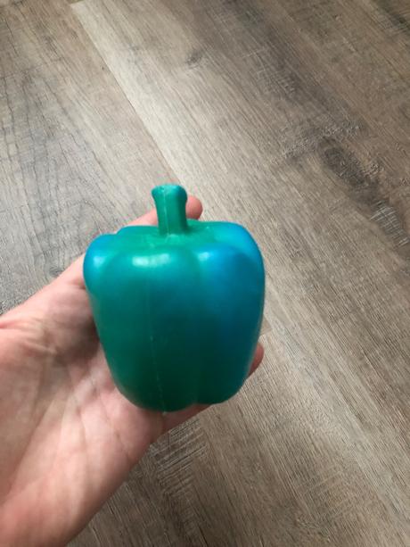 Košík ovoce a zelenina,