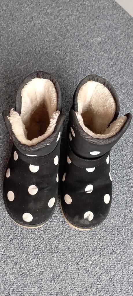 Válenky s puntíky vel."31", 31