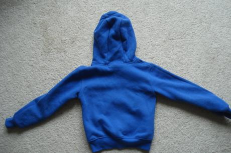 Mikina na lítačku, 98