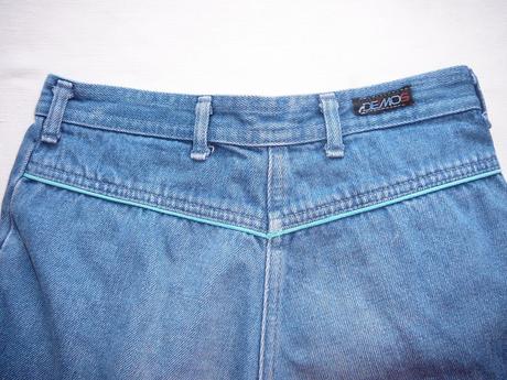 Chlapecké džíny demos, 140