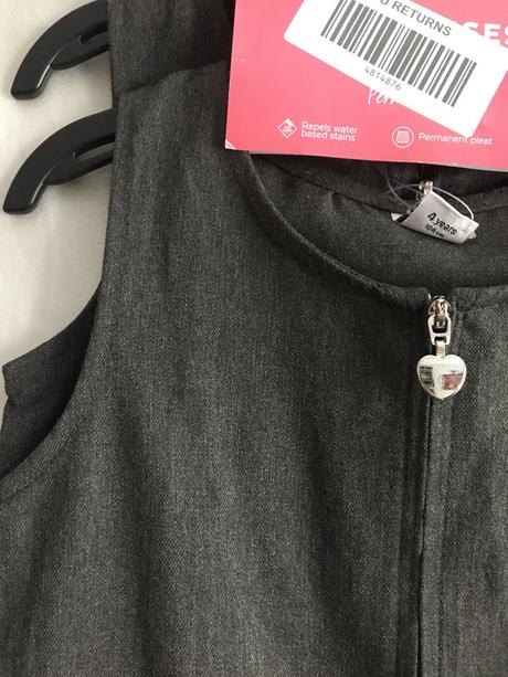 Vel. 104 šedá šatová zástěra, 104