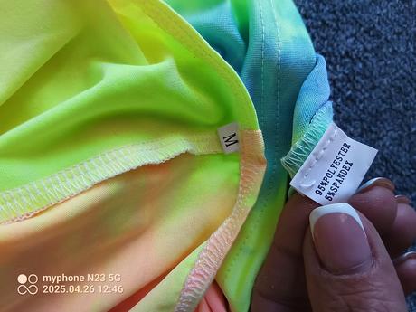 Tílko-mini šaty duhové vel."m", m