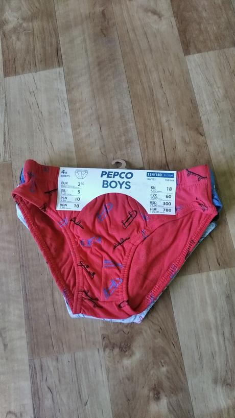 Slipy nové, vel.134/140, pepco,134