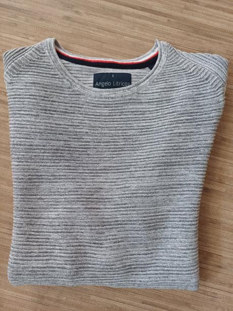 Nový svetr.vel.s cca 170/176, c&a,170