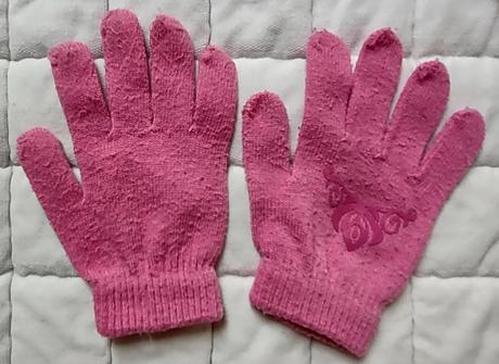 Prstové rukavice, 110