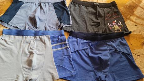 Trička s krátkým rukávem a trenky, 158–170