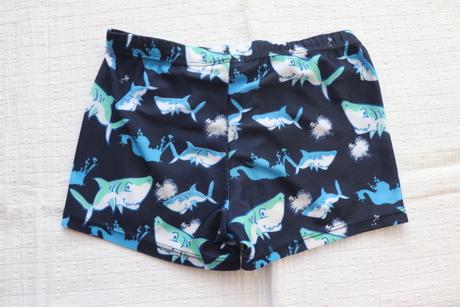 Klučičí plavky se žraloky, lupilu,110