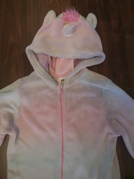 Overal na spaní jednorožec, h&m,134