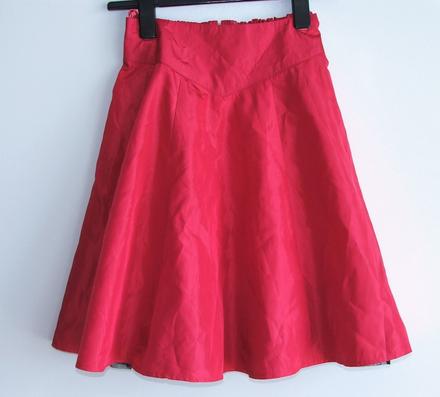 R39 sukně s tylem vel. 36,