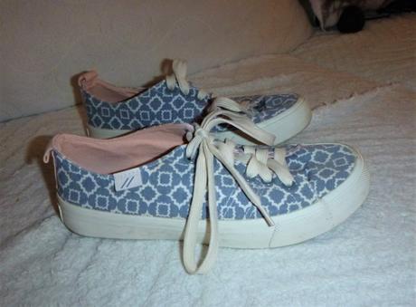 Klasické tenisky s originál. potiskem-vel.37, 37