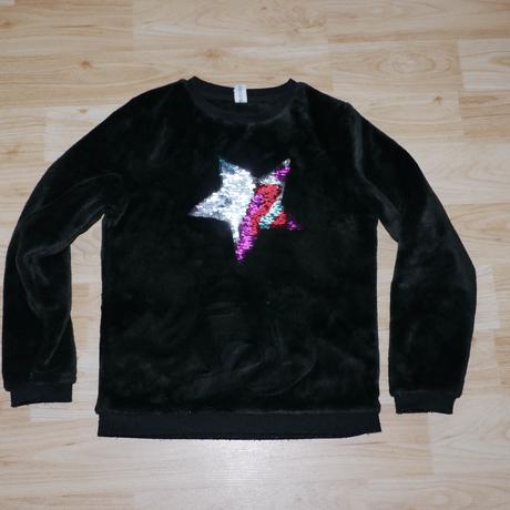 Plysova mikina cerna s hvezdou yigga 146/152, yigga,146