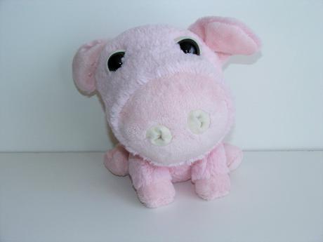 O13 plyšák prasátko, 