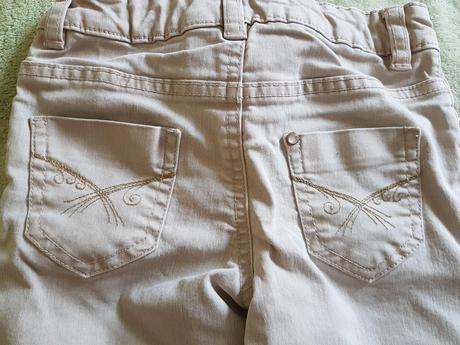 Úzké dívčí dzinove kalhoty bezove, 116