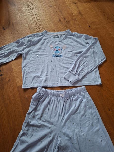 Pyžamko stitch č.158/164, reserved,158