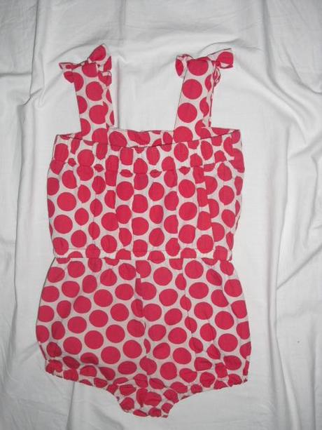 Luxusní letní puntikatý overal, gap,92