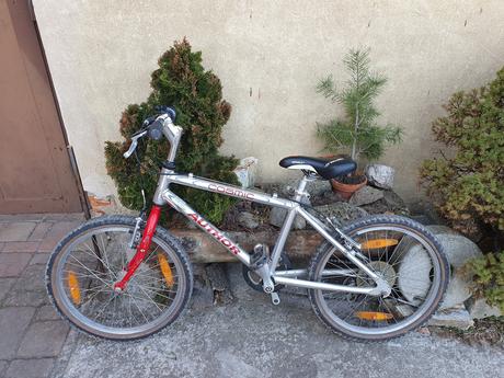 Kolo author cosmic 20, author,20